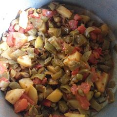 A picture of Saim phali aloo.