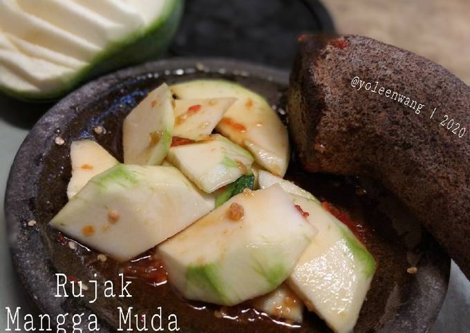 Resep Rujak Mangga Muda Anti Gagal