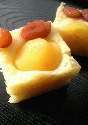 A picture of Lazy Kuri Kinton (sweet potato purée with chestnuts).