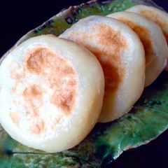 Shinshu Eggplant Oyaki (flat cakes) A picture of Shinshu Eggplant Oyaki (flat cakes).