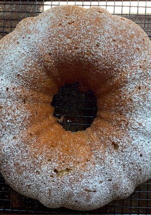A picture of LEMON & RICOTTA SPELT BUNDT.