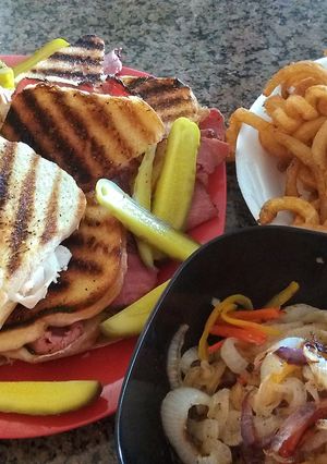 A picture of Chick~Strami Grillers!.