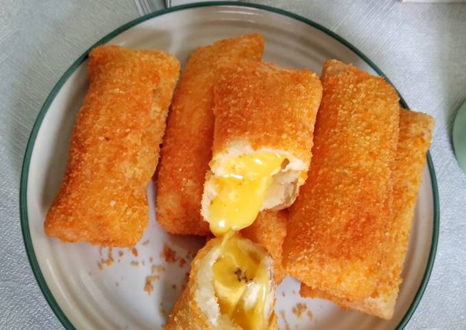 Banana Moza Roll