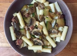 Foto de Massa com Cogumelos e Courgete