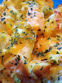 A picture of Ray's Pull Apart Spicy Cheesy Bread.