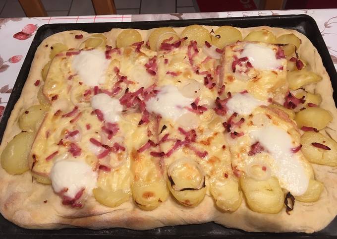 Recette Savoureux Pizza tartiflette