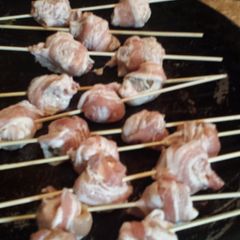 A picture of Chicken Balls.