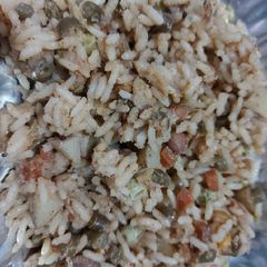 A picture of Vegetable Pulao.