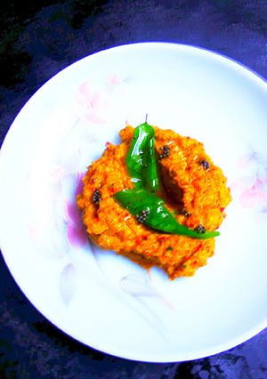 A picture of Pudina Chana dal chutney (Mint and lentil dip).