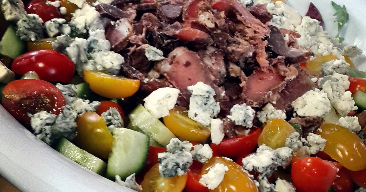 Biltong, blue cheese and avo salad Recipe by vickysidler Cookpad