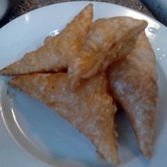 A picture of Amy's Triangle Puff Pastry Delights . :-).