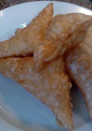 A picture of Amy's Triangle Puff Pastry Delights . :-).