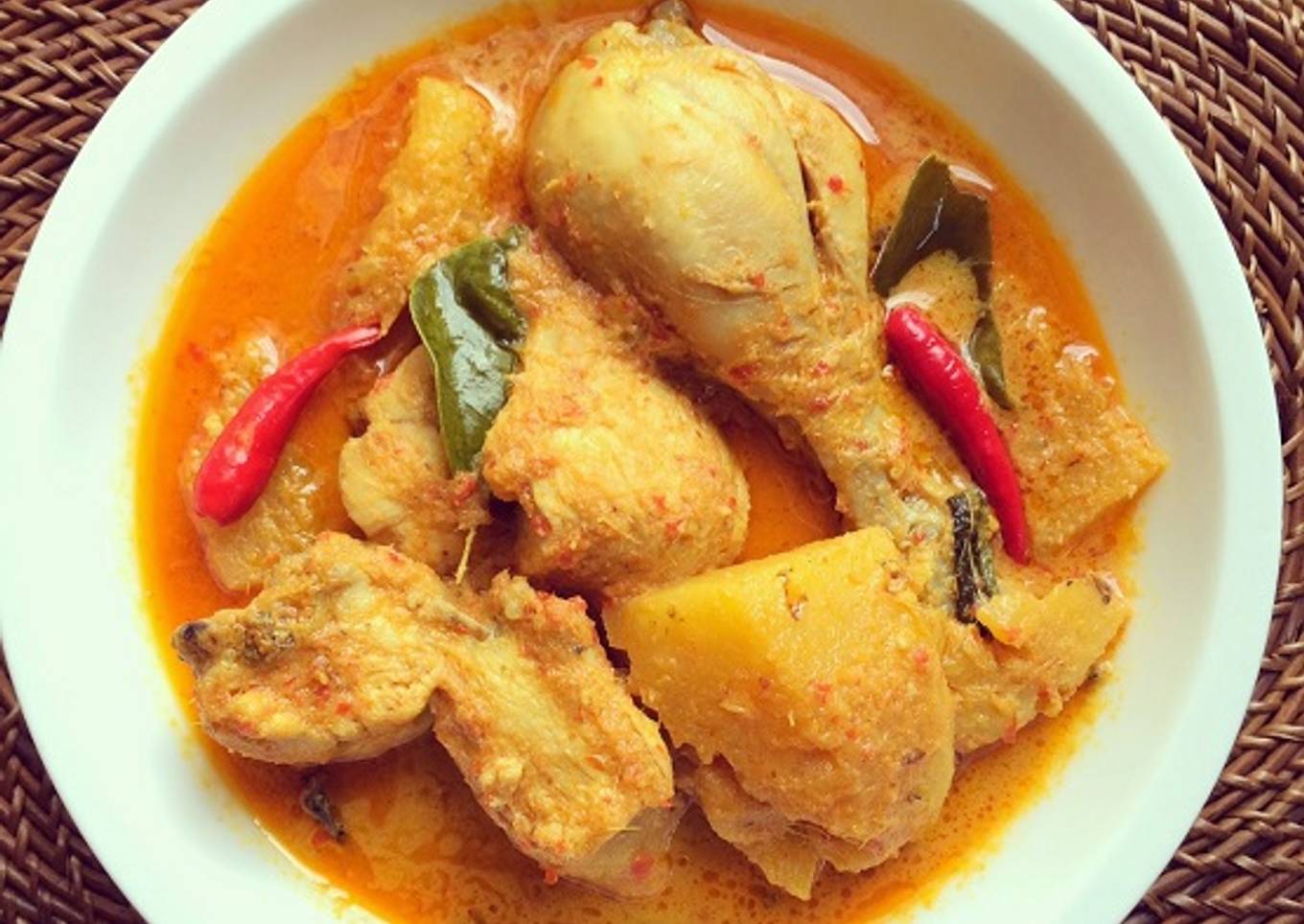 Padang-style Ayam Kalio (Padang's Chicken Casserole)😋🐥🐣🌶🥘