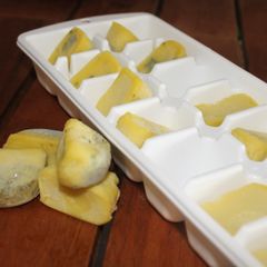 A picture of Herb cooking blocks.