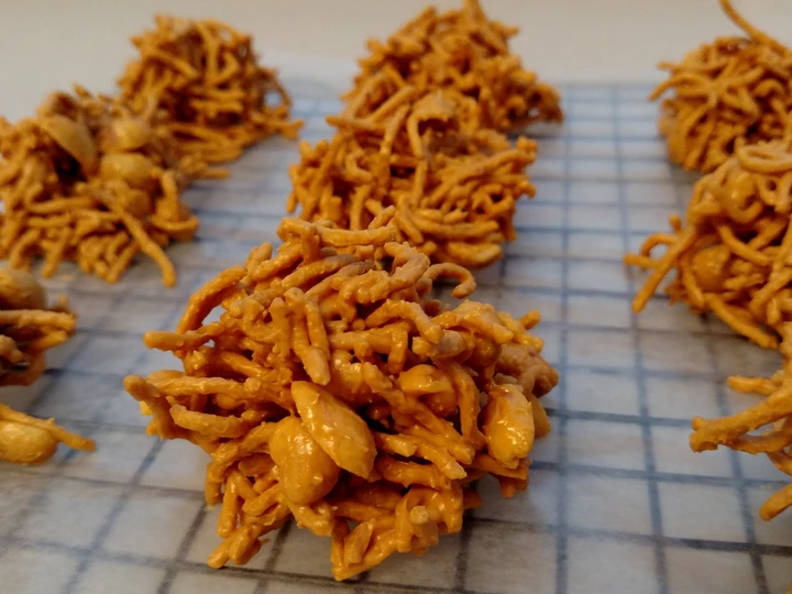 Easy Way Prepare Haystacks the Awesome  Appealing