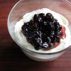 A picture of Dried Black Currant Jam.