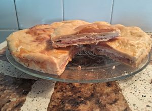 Una foto de Tarta dulzona de jamón y queso