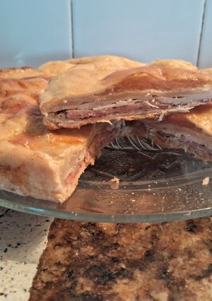 Una foto de Tarta dulzona de jamón y queso