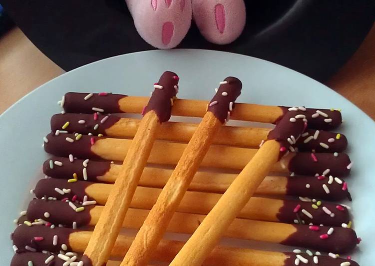 How to Prepare Tasty Vickys Magic Wands/Fairy Wands/Sparklers! Kids Party Idea