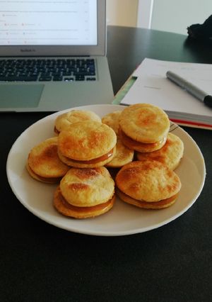 Una foto de Alfajores caseros 💜
