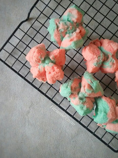 Foto resep Bolu Kukus Warna Warni