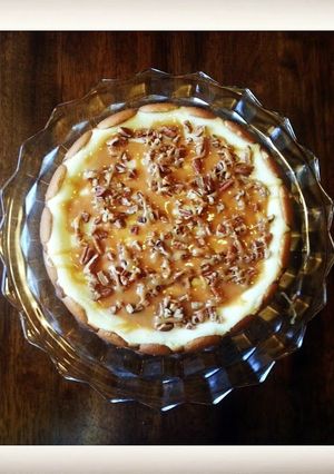 A picture of Pecan Praline Cheesecake.