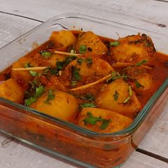 A picture of Punjabi Dum Aloo.