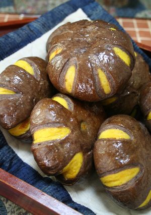 A picture of Black Kabocha Squash Bread.