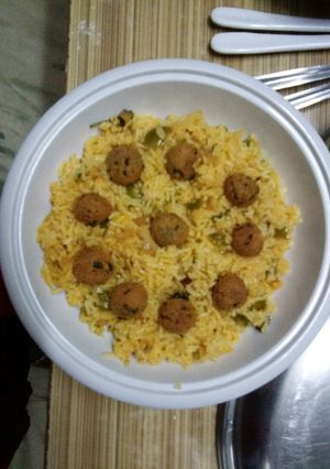A picture of Moti pulao.