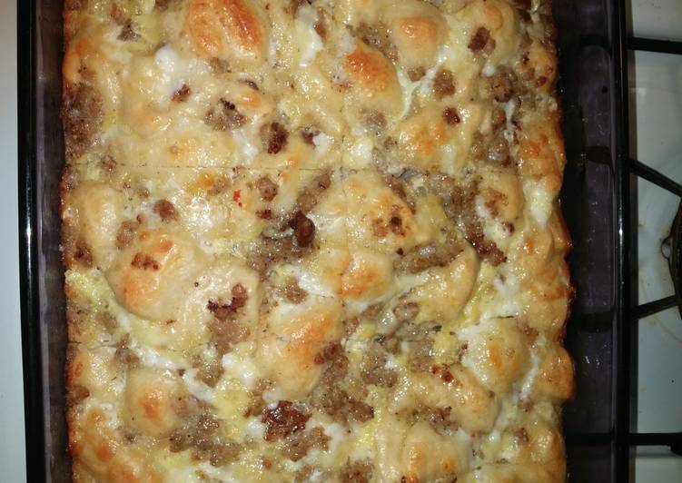 Steps to Make Quick Sausage biscuits eggs casserole