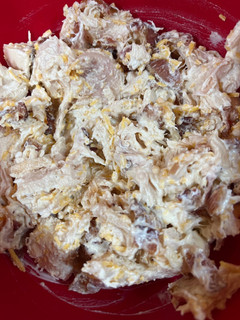 A picture of Bacon & Chicken Salad.