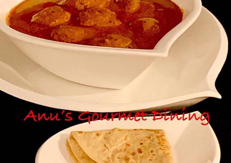 Simple Way to Make Kashmiri Dum Aaloo With Roti