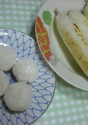 A picture of Handmade Kiritanpo and Damako Traditional Rice Dumplings from Akita Prefecture.