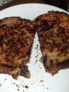 A picture of SugaMamas Fried Peanut Butter, Cinnamon & Jelly Remix.