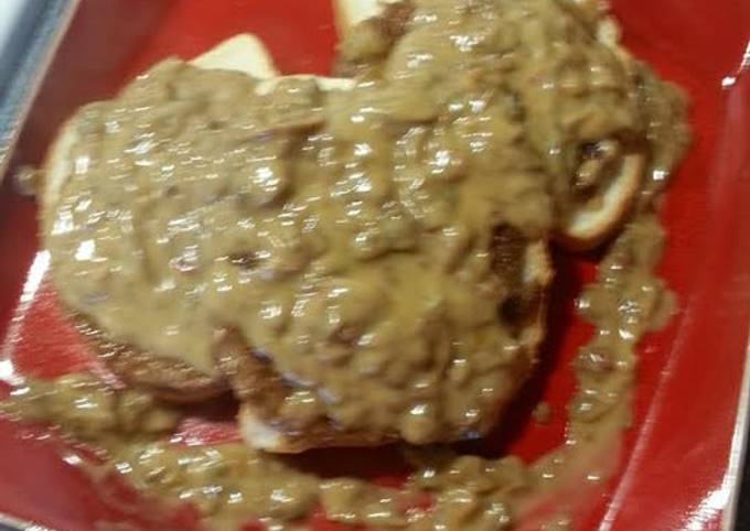 Recipe of Award-winning Cream of mushroom hamburgers.