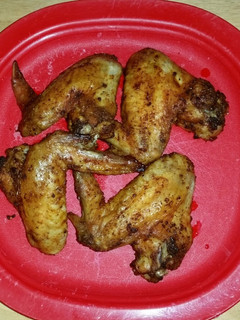 A picture of Paprika Baked Chicken Wings.