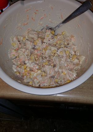 A picture of Easy and simple homemade pasta salad.