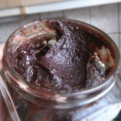 A picture of Homemade ''Nutella''.