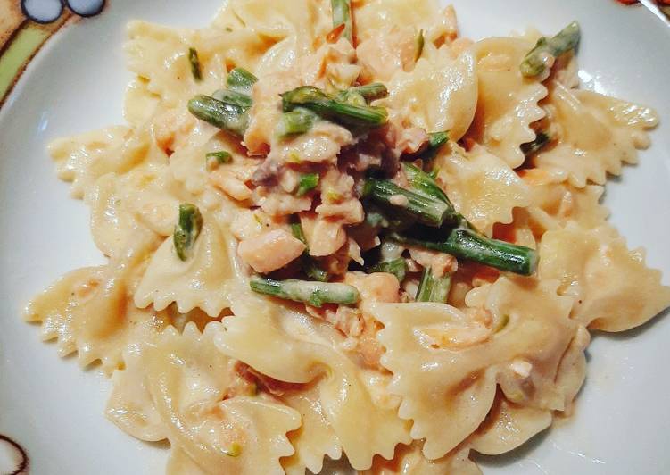 Farfalle Salmone e Asparagi