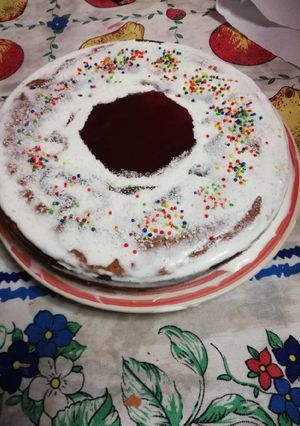 Una foto de Torta de mermelada de frutillas