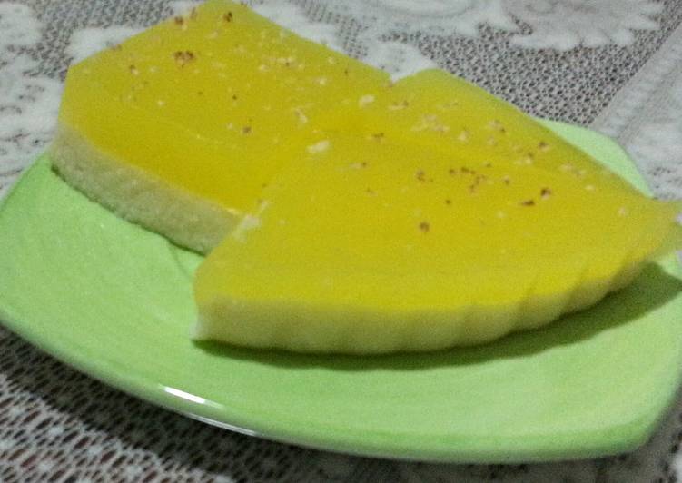 Recipe of Quick 2 flat desert :) limonlu irmikli muhallebi (lemon desert)