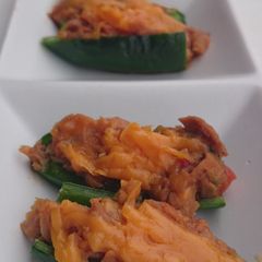 A picture of LG JALAPENO STUFFING TOP CHEESE.