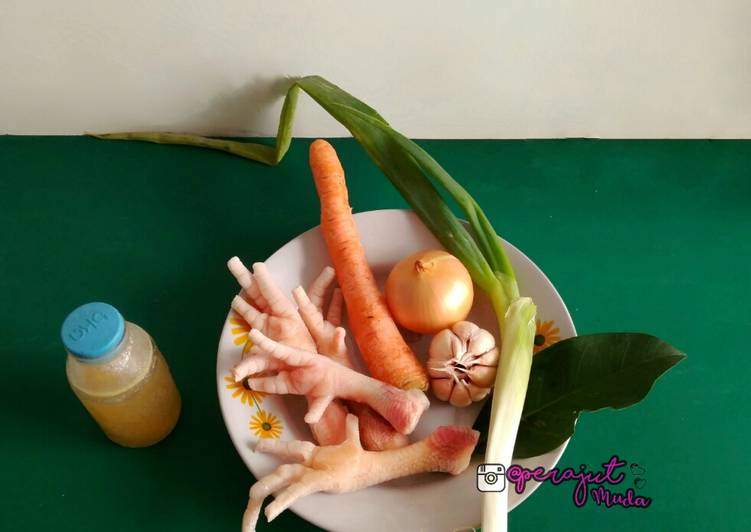 Resep Kuah Kaldu Ceker Ayam untuk Mpasi 6 Bulan, Enak