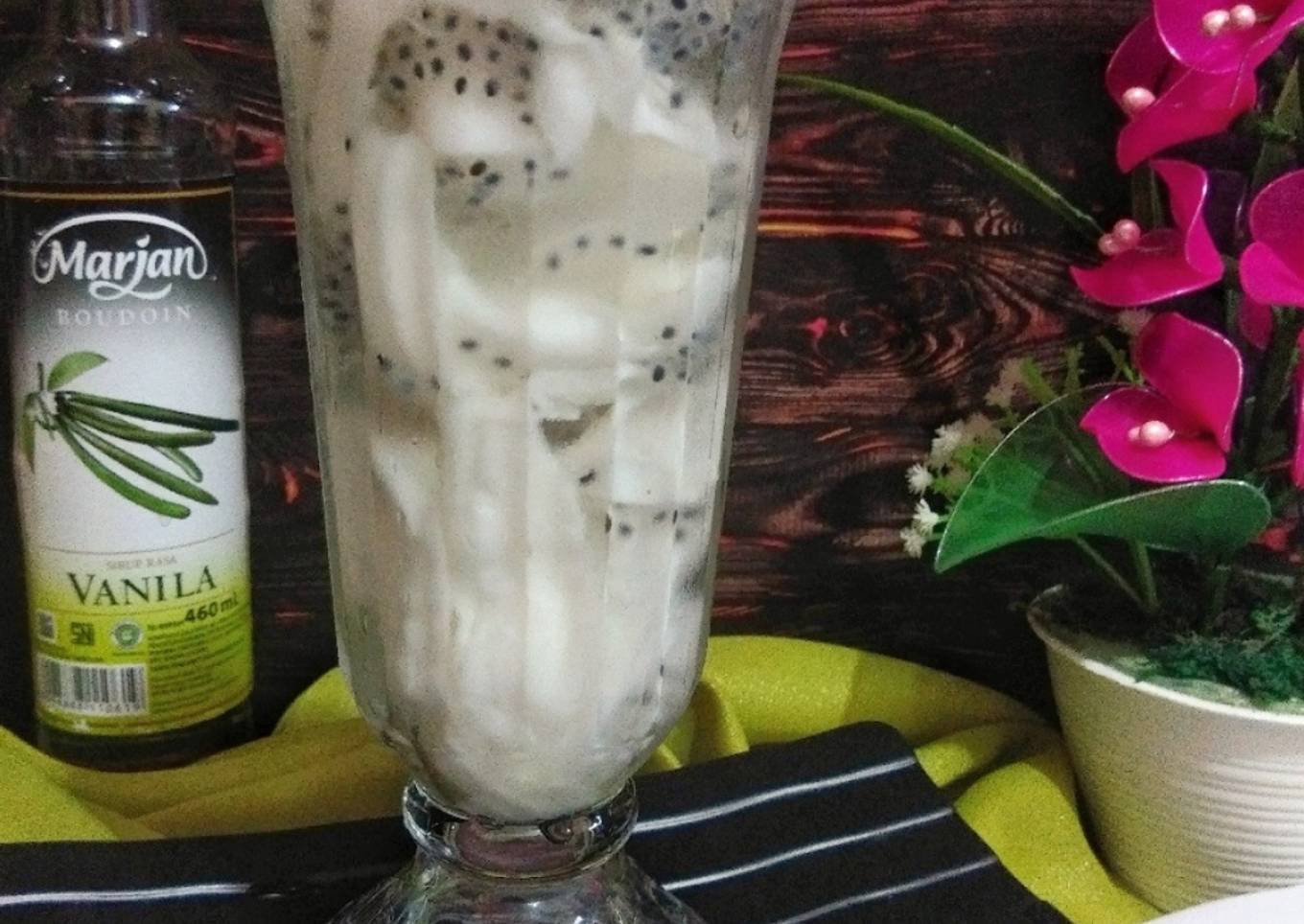 Es Vanila Kelapa Muda Nutrijel