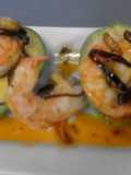 Aguacates rellenos de camarones