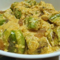 A picture of Parwal Malai Curry.