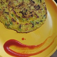A picture of Besan lauki chila.