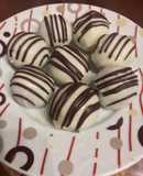 Trufas de galletitas oreos bañadas en chocolate
