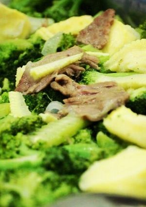 Foto resep Brokoli siram daging