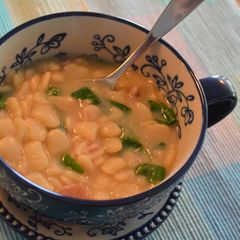 A picture of Baby Lima Beans with Ham and Greens.